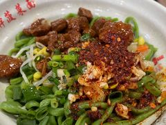 精瘦肉臊子面-手擀菠菜面(西康路店)