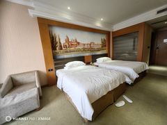 -维也纳酒店(广州南站汉溪长隆地铁站景区店)