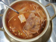 泡菜肥牛汤-本炙炭烤·蒲烧活鳗料理店(金沙洲店)