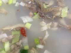 -杨记小骨头羊杂馆(南五马路店)