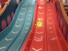 -三亚湾海居铂尔曼度假酒店