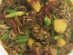 -苏莱特色牛骨滩羊手抓馆(长城东街总店)