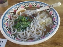 -鑫花溪牛肉米粉(人民广场店)