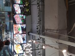 -哇蛙牛功夫面渝都料理(龙阳广场店)