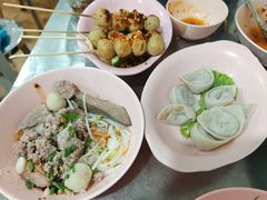 -榮泰米粉湯(Left Shop)