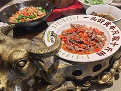 -老湖南民间菜·牛肉十八炒(花都店)