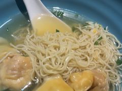 -滋味满屋美食坊(上海街店)