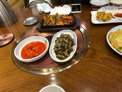 -青瓦餐厅·生鱼片·韩园烤肉(西塔店)