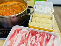 -杨老板·海鲜集市火锅·鲜切牛肉(中防万宝店)