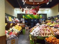 零售区-鲜丰水果(明桂南苑店)