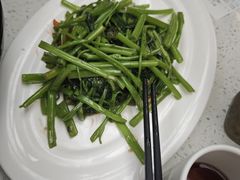 -肥仔文澳门猪骨煲(南京西路店)