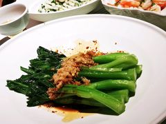 蒜香油菜心-桂满陇·蟹黄小笼汤包(环球港店)