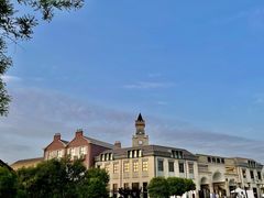 -王府井奥莱临潼小镇(临潼店)