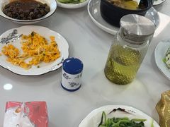 -七的湖·晚芳亭·阳澄湖农家菜·大闸蟹(莲花岛店)