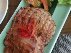 炭烧猪颈肉-mango tree芒果树泰国餐厅(青岛万象城店)