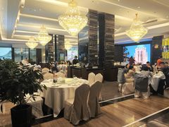 -万龙洲海鲜(大兴绿地缤纷城店)