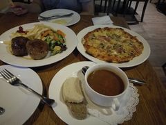 -Geneva日内瓦餐厅(西郊宝成花苑店)