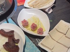 -四季喧黔味豆米火锅(万达广场店)