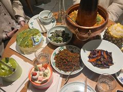 -一坐一忘云南菜(嘉里中心店)