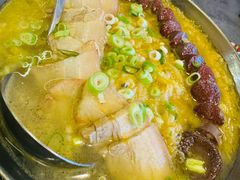-闯关东东北农家菜(崂山石老人店)