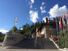 -波斯托伊纳溶洞