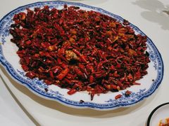-渝信川菜 · 川味家常菜(财富购物中心店)