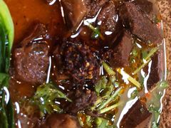 -金杨拉面王小吃面馆·牛三宝面·红烧牛肉粉