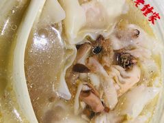 海味抄手-协茂森老钟家(龙湖滨江天街店)
