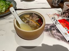 -蟹黄鱼·海派深夜面馆(巨鹿路店)