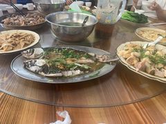 -银峰农庄·特色烧鸡·鲜无花果浸鸡