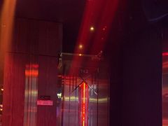 -温莎KTV(珠江路店)