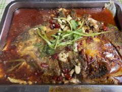 -老街烧烤大排档·地道湖北菜·龙虾馆(汉口火车站店)