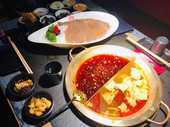 -九鼎轩脆毛肚火锅(南京东路店)
