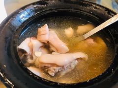 黄豆猪手汤-西江美食舫·江西菜(健德桥店)