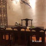泗洪胡记茶行。
