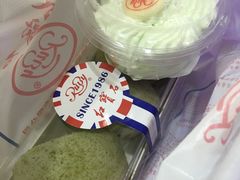 -红宝石·鲜奶小方·海派西点房(南丹店)