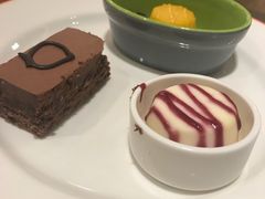 -松咖啡自助餐厅·松北香格里拉