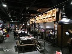 大堂-红九格老火锅(三峡广场店)