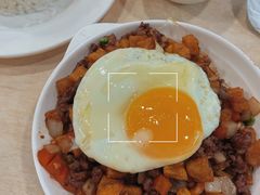 干免治牛肉饭-喜莲咖啡