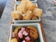 -野山舂·贵州现舂酸汤牛肉(民生路店)