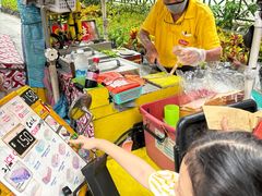 -詹爷爷乌节路街头冰淇淋