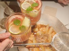 -左庭右院鲜牛肉火锅(金山万达店)