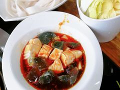 -三里屯土灶炖公鸡地锅鸡(江东店)