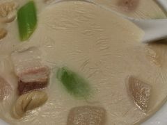 腌笃鲜-新吉士·上海菜(浦东LCM置汇旭辉店)