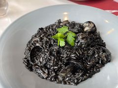 墨鱼汁蛤蜊烩饭-IL Forno 意坊·意大利餐厅(温州万象城店)