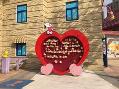 -史努比缤纷世界