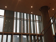 iphone_upload_pic-浦东图书馆-停车场