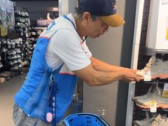 -迪卡侬(西三旗店)