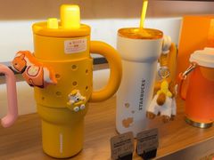 -星巴克(汾阳路店)