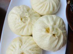 鲜肉包-李与白包子铺(桐梓林店)